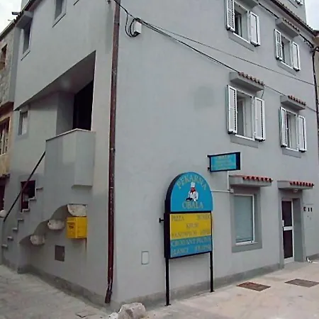 Sara * Baška