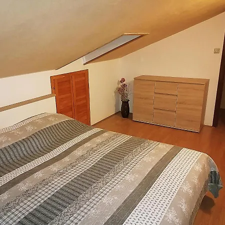 Apartment Sara Baska (Krk)
